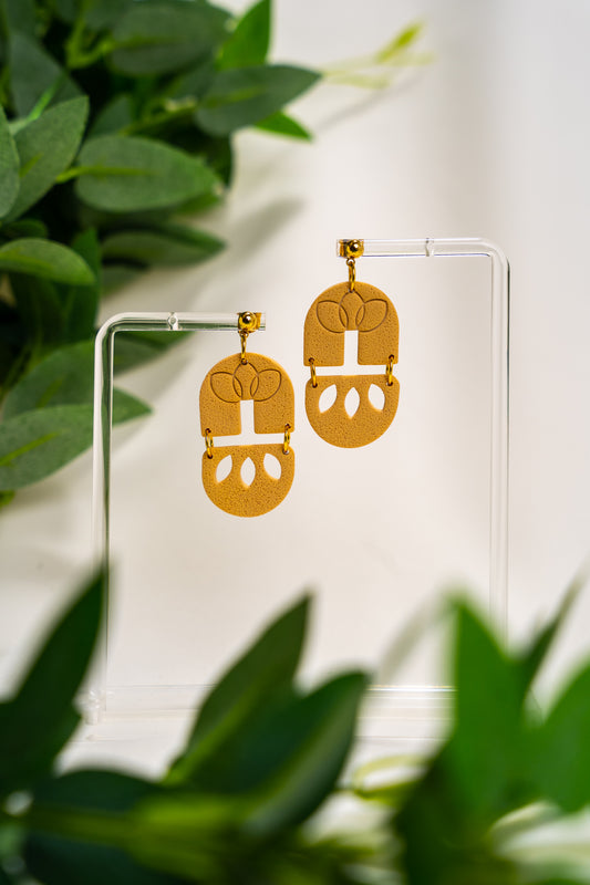 Beige boho leaf dangles