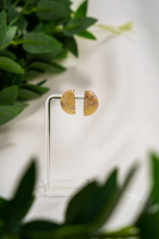 Half circle white and gold marble studs